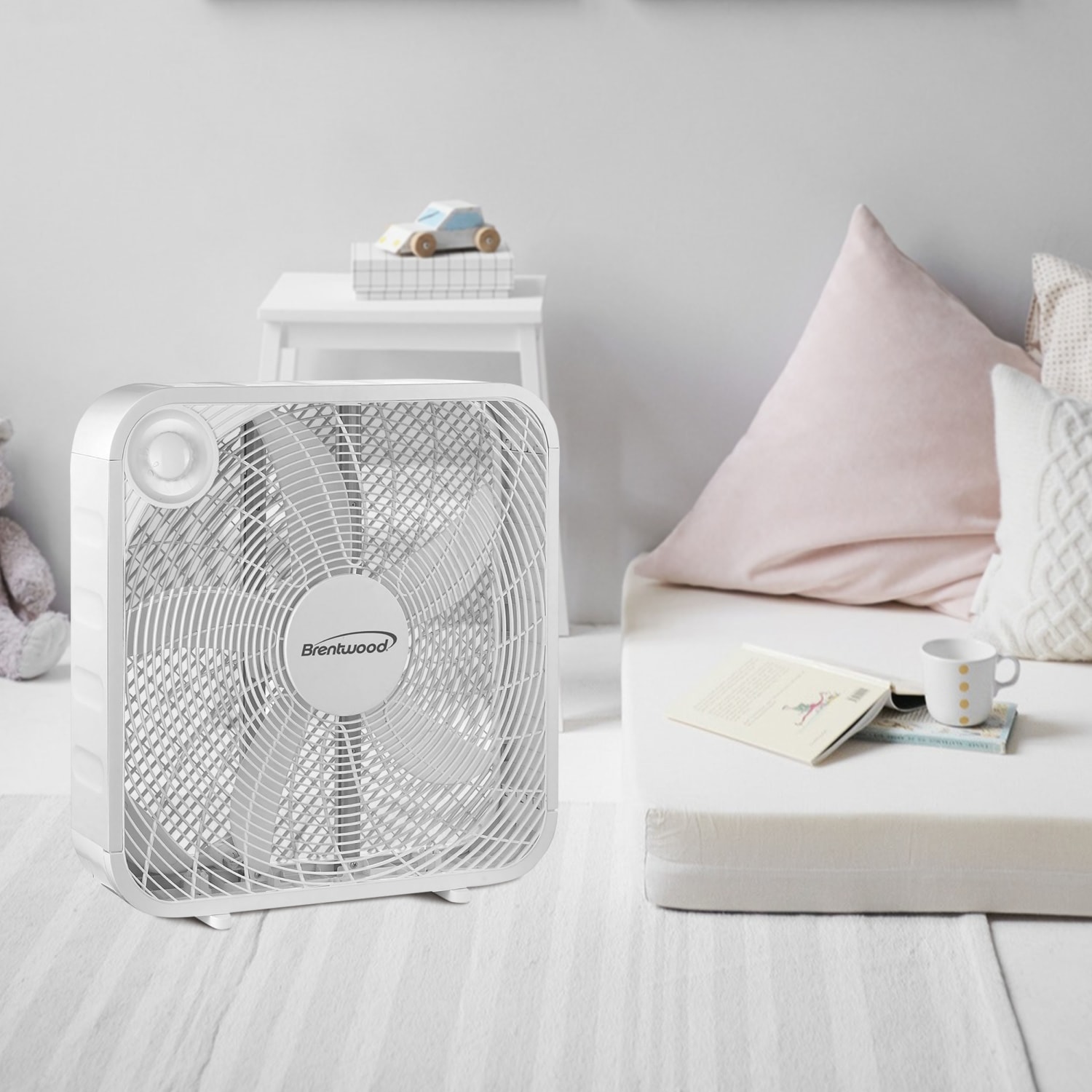 Brentwood Kool Zone 20in Box Fan, 20in x 20in, White - Image 5