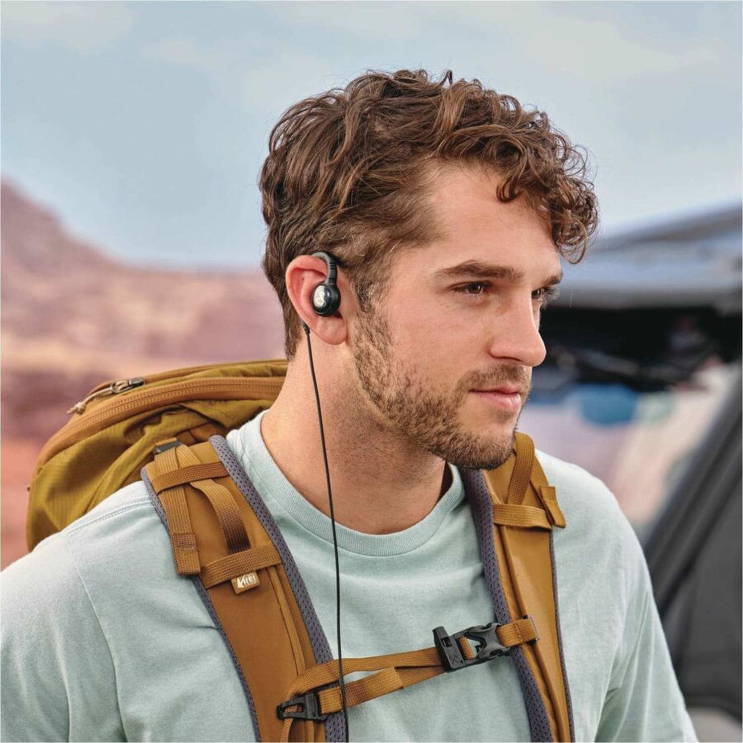 Cobra C-Style 2.5-mm Swivel Wrap Around-the-Ear Headset for Select Cobra FRS PX650, RX, ACXT, GMRS & FRS TrailBlazer 2-Way Radios, Black - Image 4