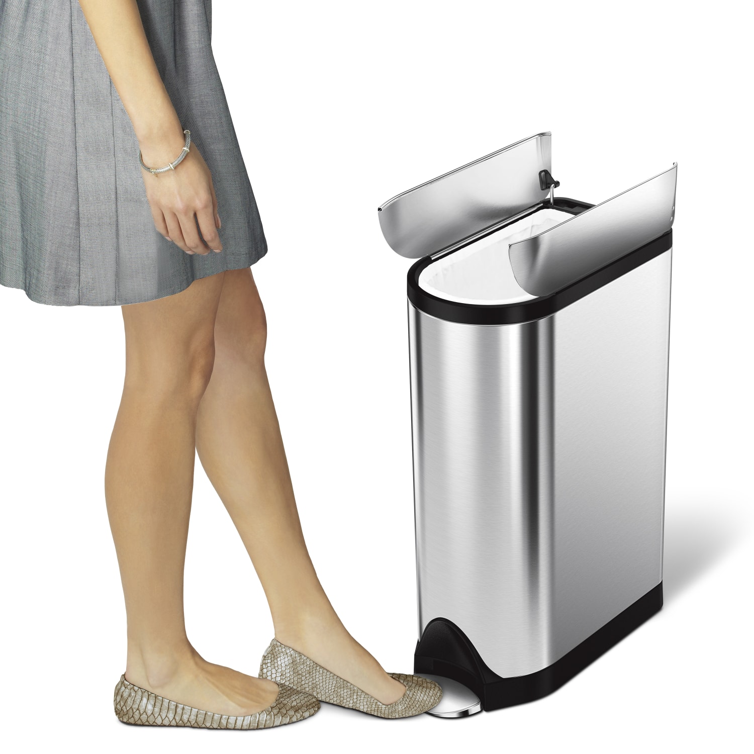 simplehuman Butterfly Step Stainless Steel Trash Can, 4.8 Gallons, Brushed Stainless Steel - Image 4