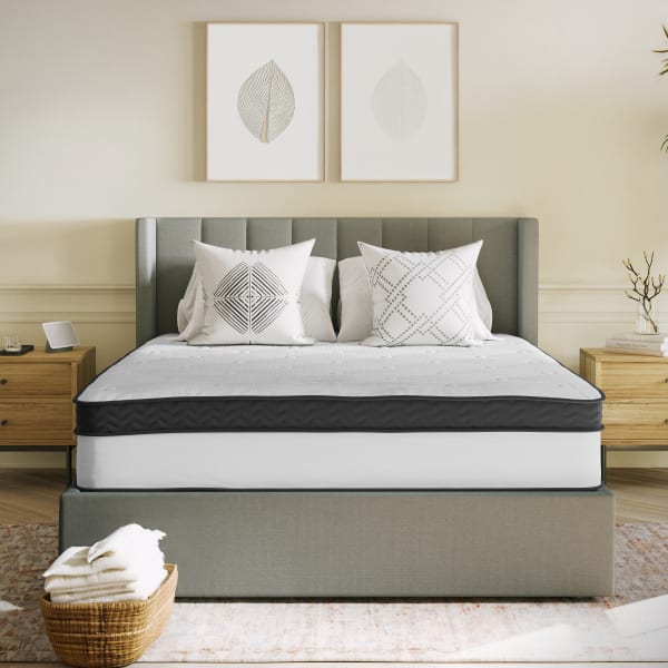Flash Furniture Capri Mattress, Queen Size, 12inH x 60inW x 80inD, White