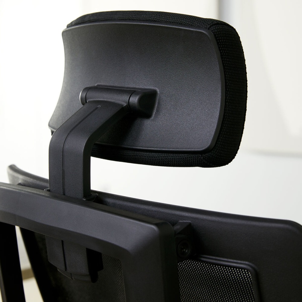 VARI Ergonomic Nylon HighBack Task Chair With Headrest Black PopularChairscom VARI Ergonomic Nylon High Back Task Chair With Headrest Black PopularChairscom
