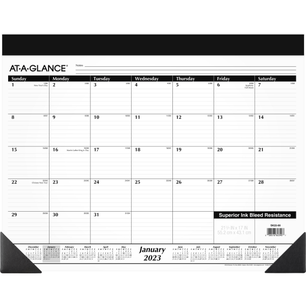 AT-A-GLANCE 2023 RY Monthly Desk Pad Calendar 6381722