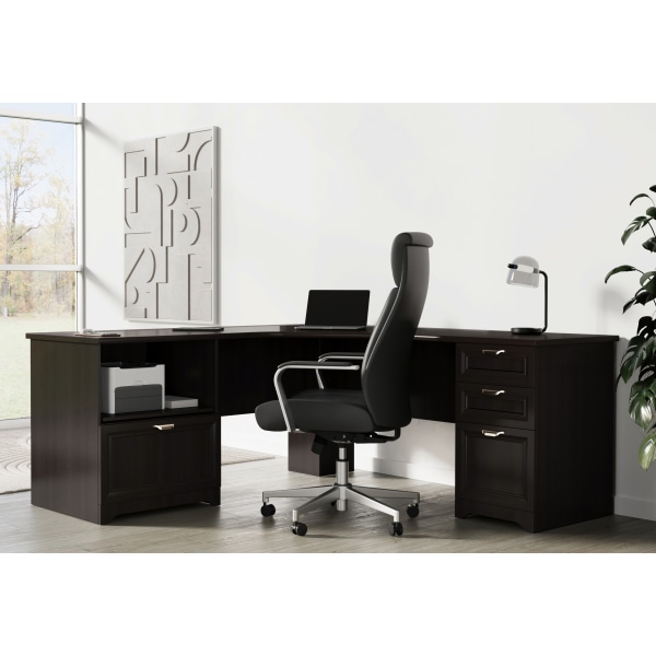 Realspace sales chase desk